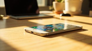 numéro de série iphone : guide rapide pour le trouver